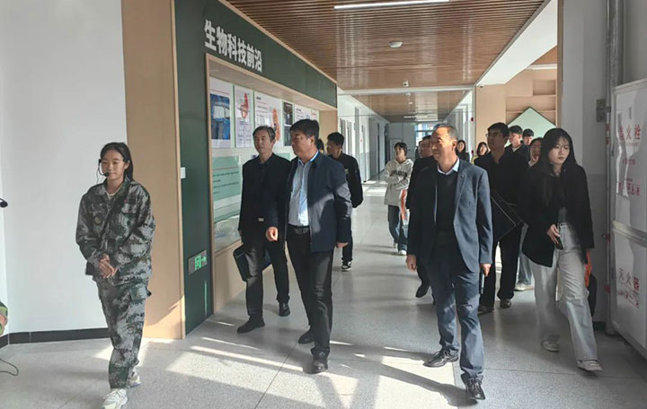 校园文化建设设计项目实地参观