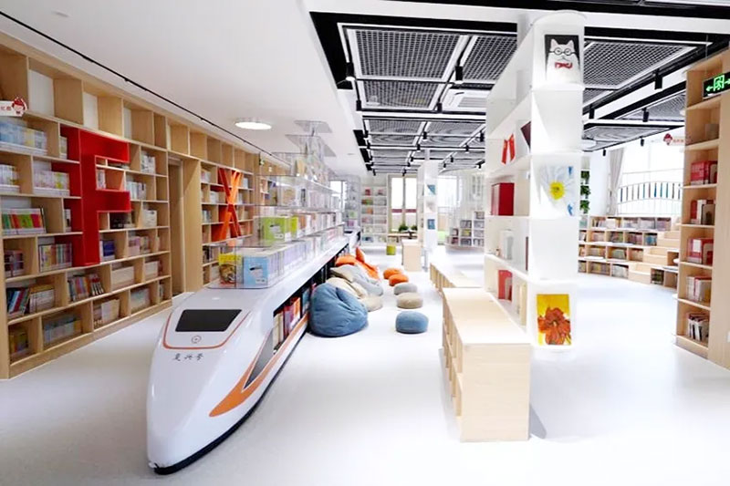 全新的儿童友好图书馆